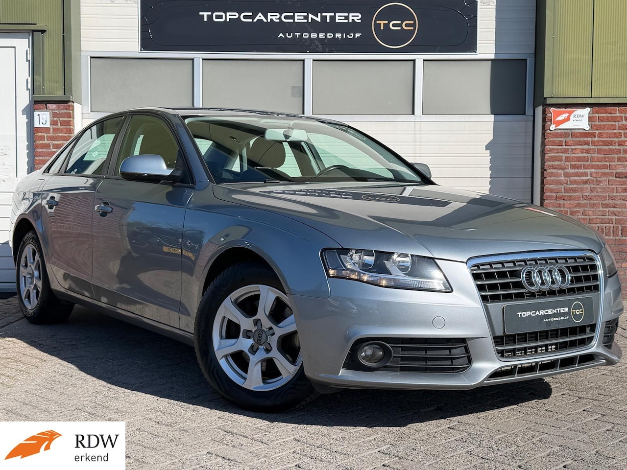 Audi A4 Limousine - 1.8 TFSI Pro Line/ARICO/TREKH/CRUISE/APK - AutoWereld.nl
