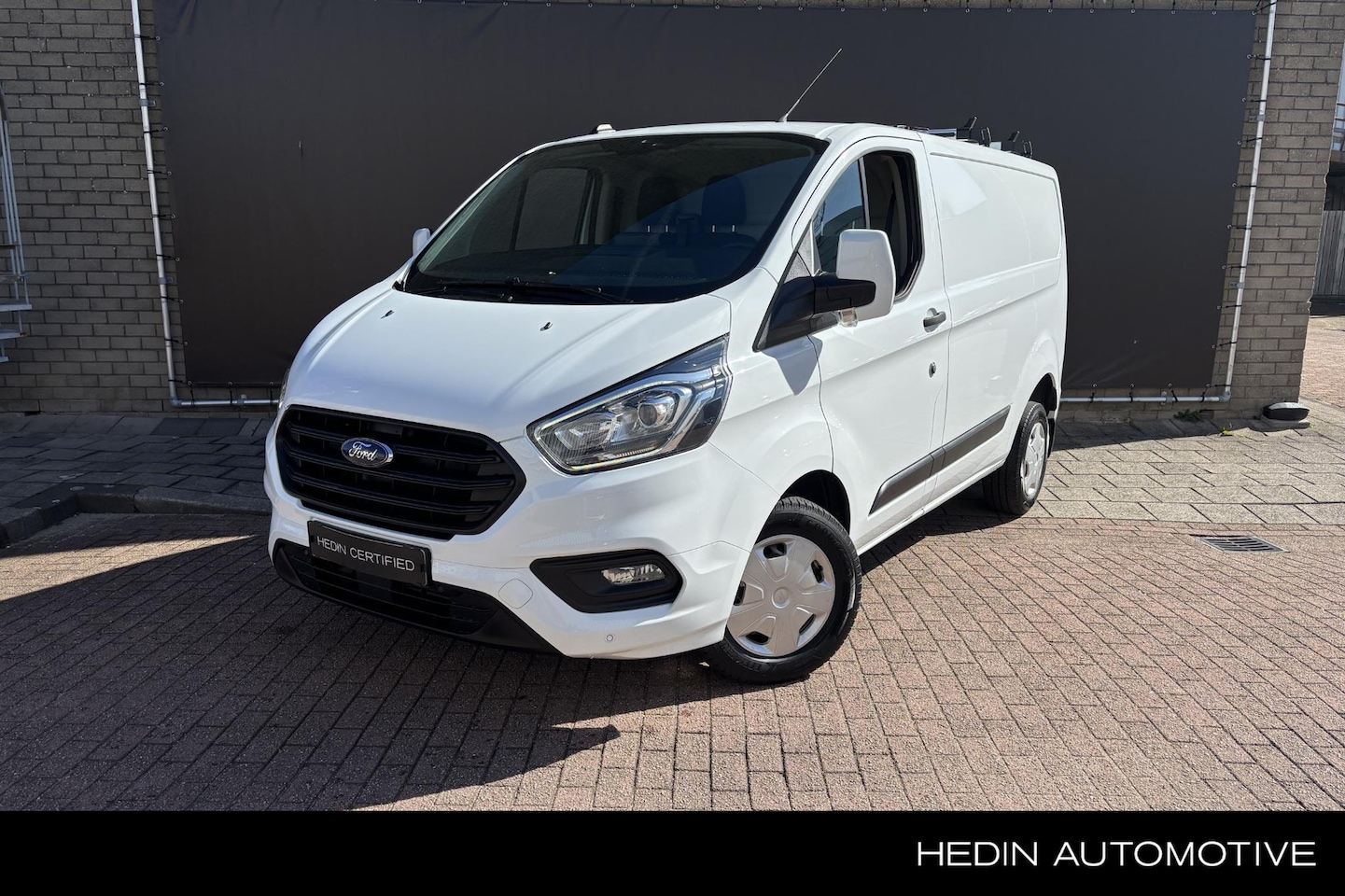 Ford Transit Custom - 280 2.0 TDCI L1H1 Trend | Trekhaak | Carplay | Achteruitrijcamera | - AutoWereld.nl