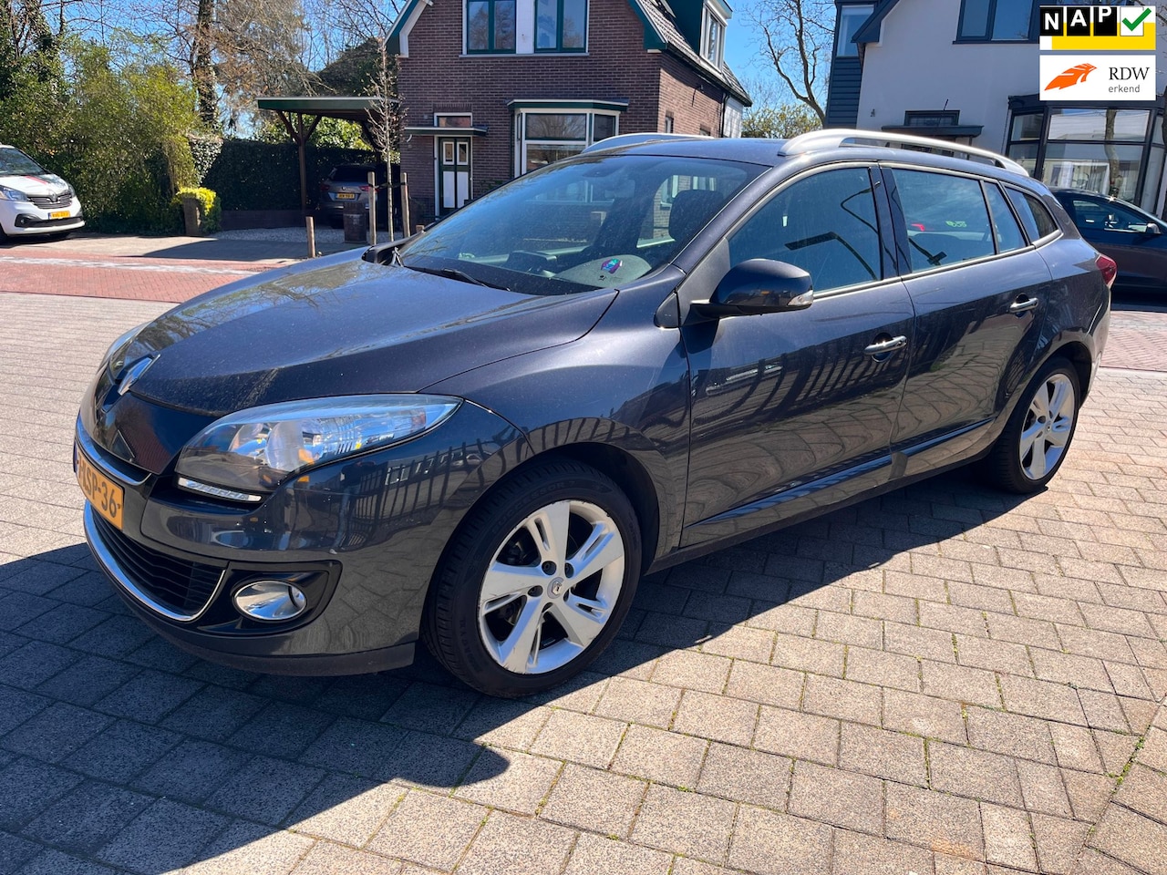 Renault Mégane Estate - 1.4 Ecc Dynamique Nav LM Isofix APK inruilkoopje - AutoWereld.nl