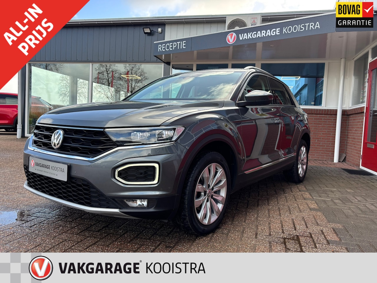 Volkswagen T-Roc - 1.5 TSI Sport|ACC|Camera|Navi|Virtual - AutoWereld.nl
