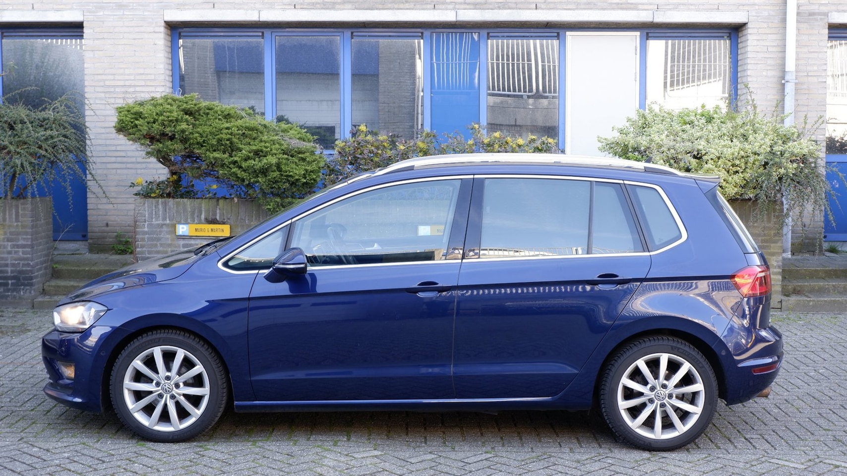 Volkswagen Golf Sportsvan - 1.2 TSI Highline 1.2 TSI Highline - AutoWereld.nl