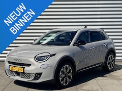 Fiat 600 - 1.2 Hybrid La Prima Automaat | Navigatie | Camera | Leder | Elektrische Stoelen | Massage