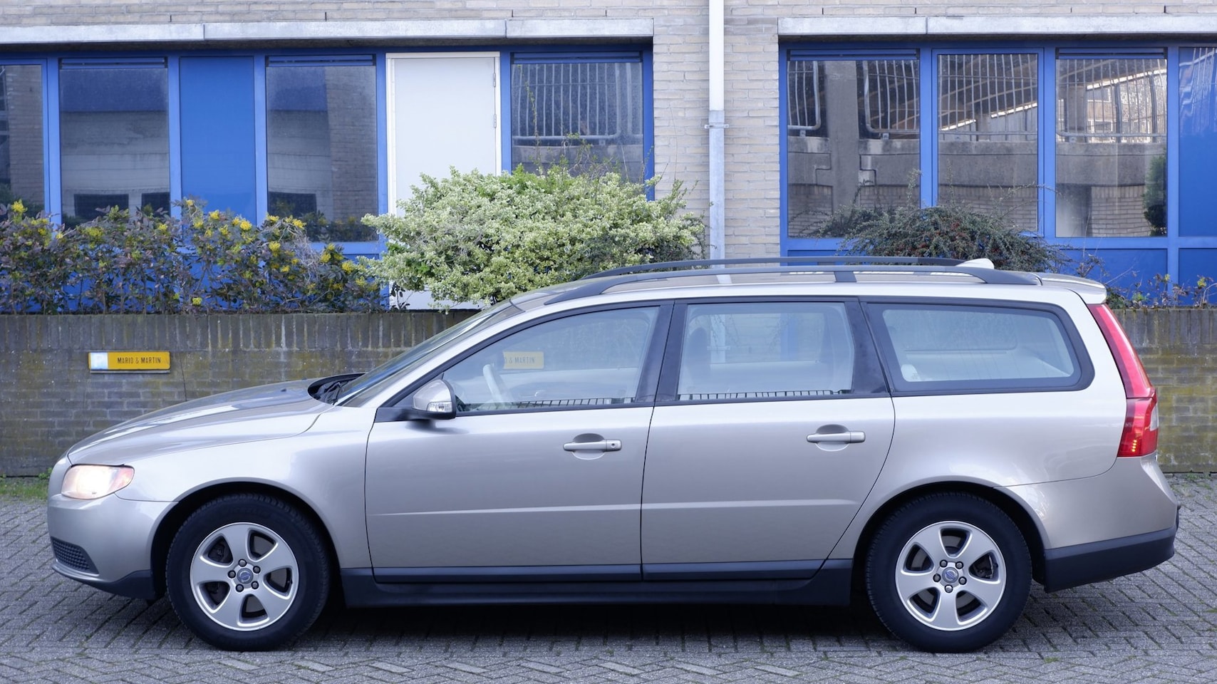 Volvo V70 - 2.5T Automaat * Distributieriem 01-2026 * - AutoWereld.nl