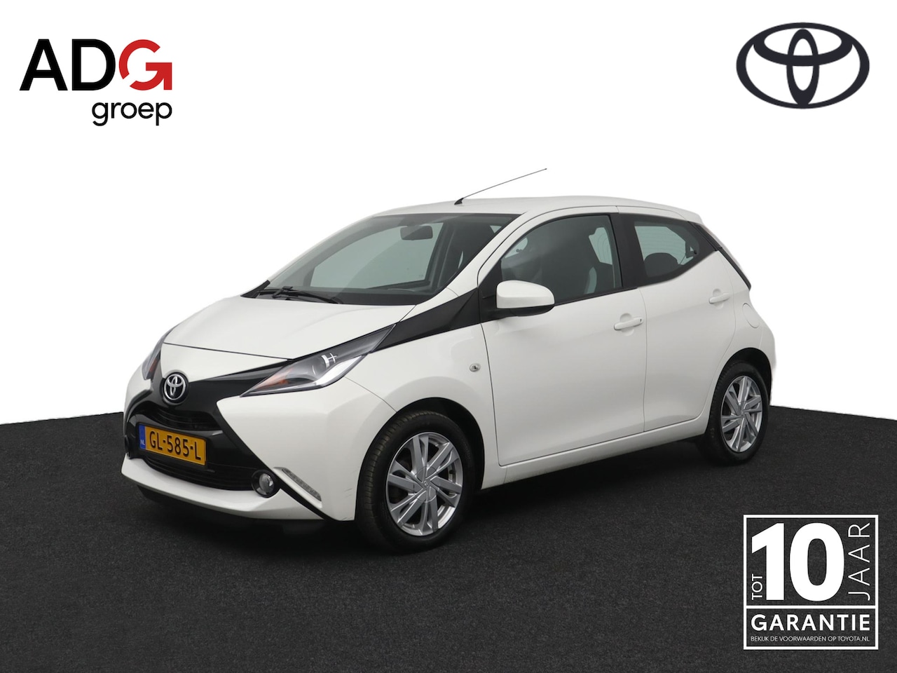 Toyota Aygo - 1.0 VVT-i x-play | Automaat | Airco | Apple carplay- Android auto | Parkeercamera | - AutoWereld.nl