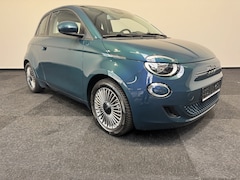 Fiat 500e - icon SOH 95% Car play Cruise control lane assist LM Velgen