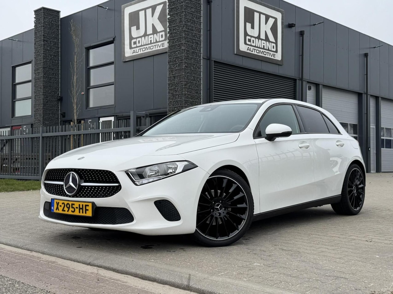 Mercedes-Benz A-klasse - 160 Business Solution | Camera | Night | Airco - AutoWereld.nl