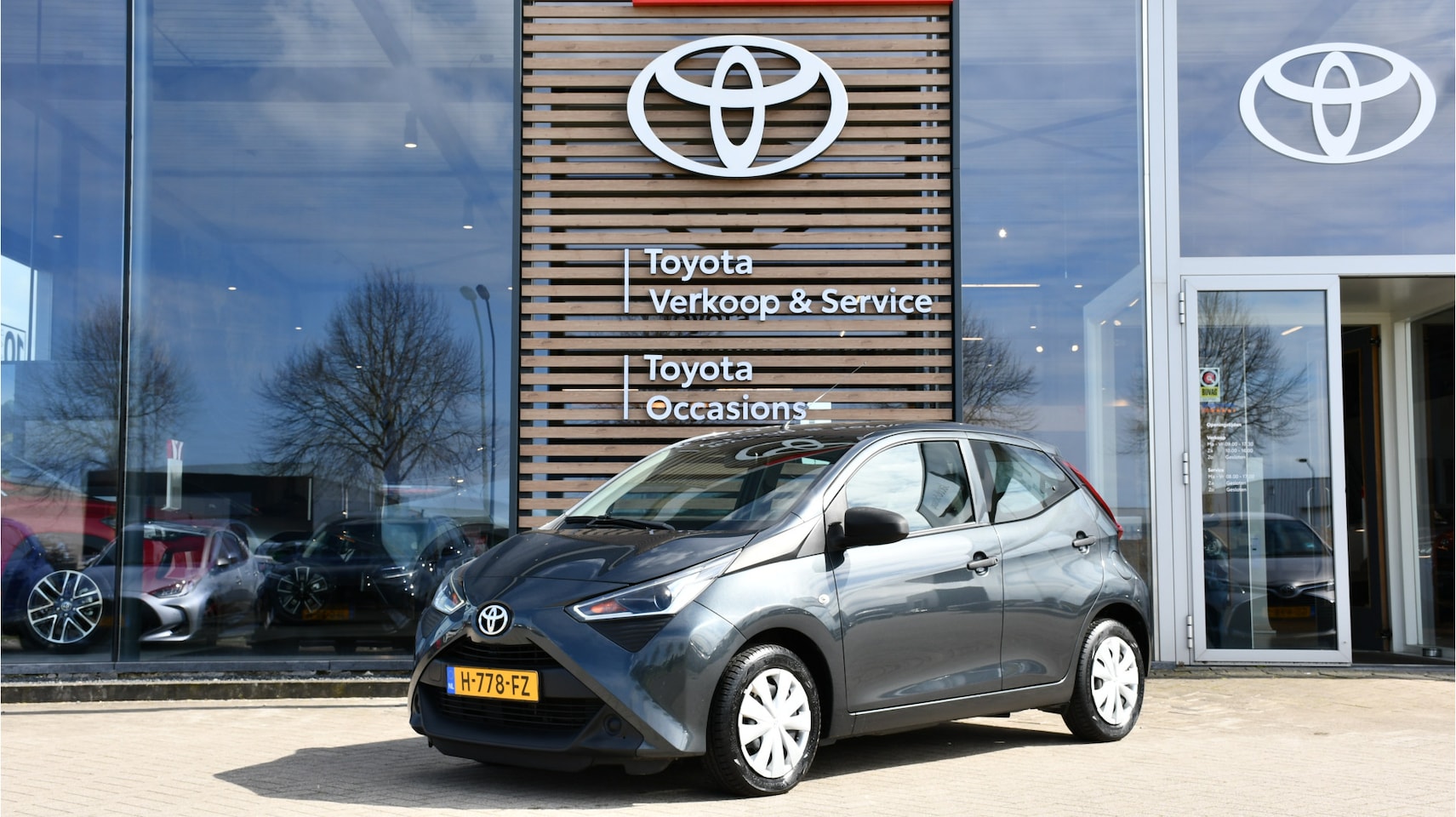 Toyota Aygo - 1.0 VVT-i x-fun 5-deurs 69pk | Bluetooth | Airco | BTW-auto | 1e Eigenaar | - AutoWereld.nl
