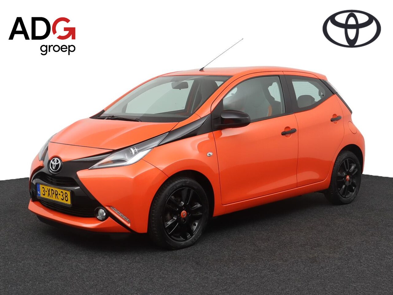 Toyota Aygo - 1.0 VVT-i x-cite | Parkeercamera | Airco | Groot media scherm | Apple carplay-android auto - AutoWereld.nl