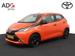 Toyota Aygo - 1.0 VVT-i x-cite | Parkeercamera | Airco | Groot media scherm | Apple carplay-android auto