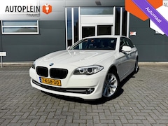 BMW 5-serie Touring - 528i High Executive Dealer OH||Navi|NL Auto|Leder|PDC|Cruise|NAP|LED|