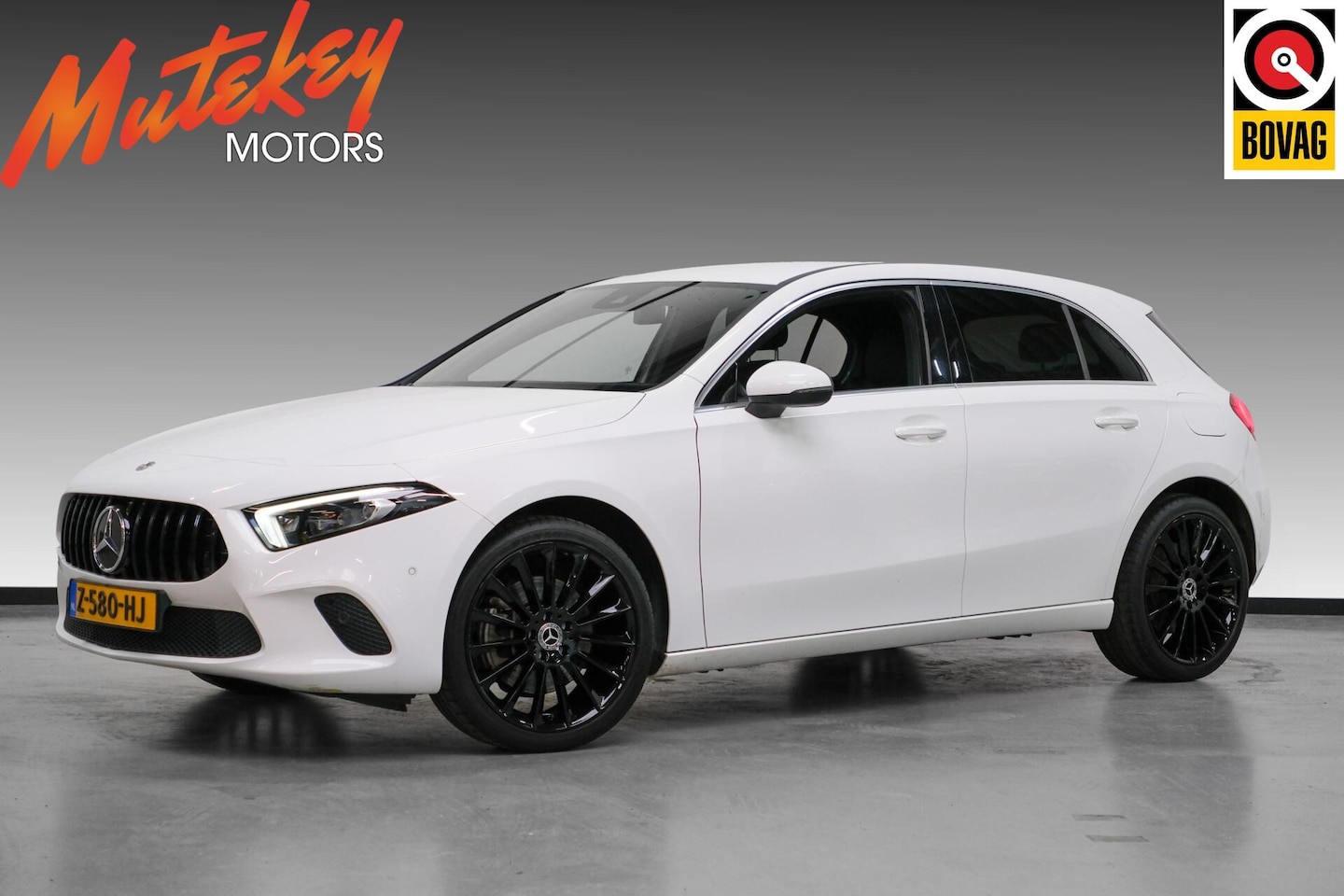 Mercedes-Benz A-klasse - 250 e AMG Line | 1e eigenaar | CarPlay - AutoWereld.nl