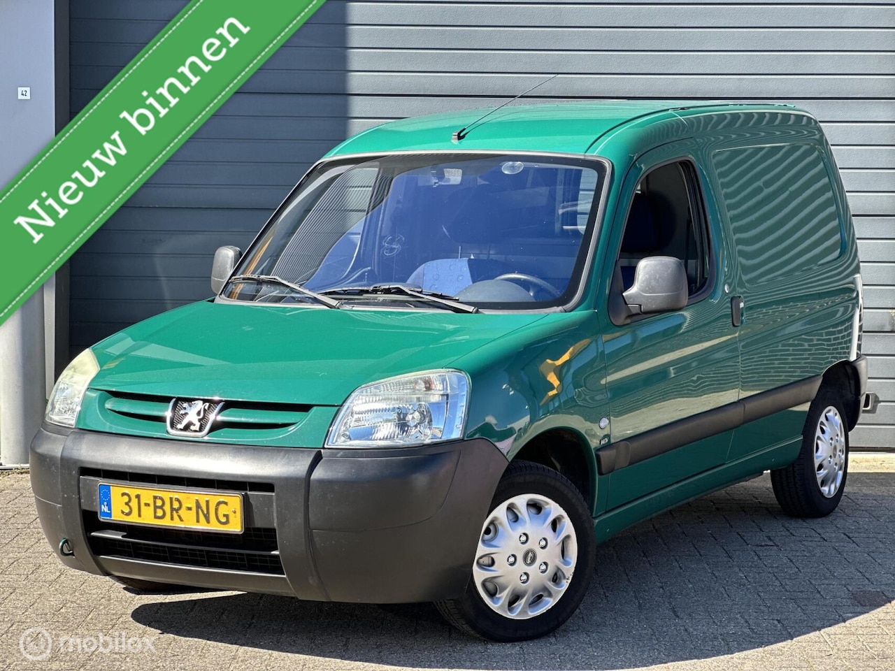 Peugeot Partner - bestel 190C 2.0 HDI | Airco | Cruise - AutoWereld.nl