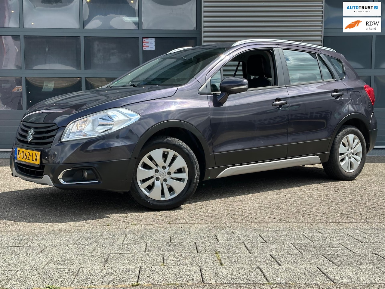 Suzuki SX4 S-Cross - 1.6 Base | Navi | CRUISECR | Climate | Keyless - AutoWereld.nl