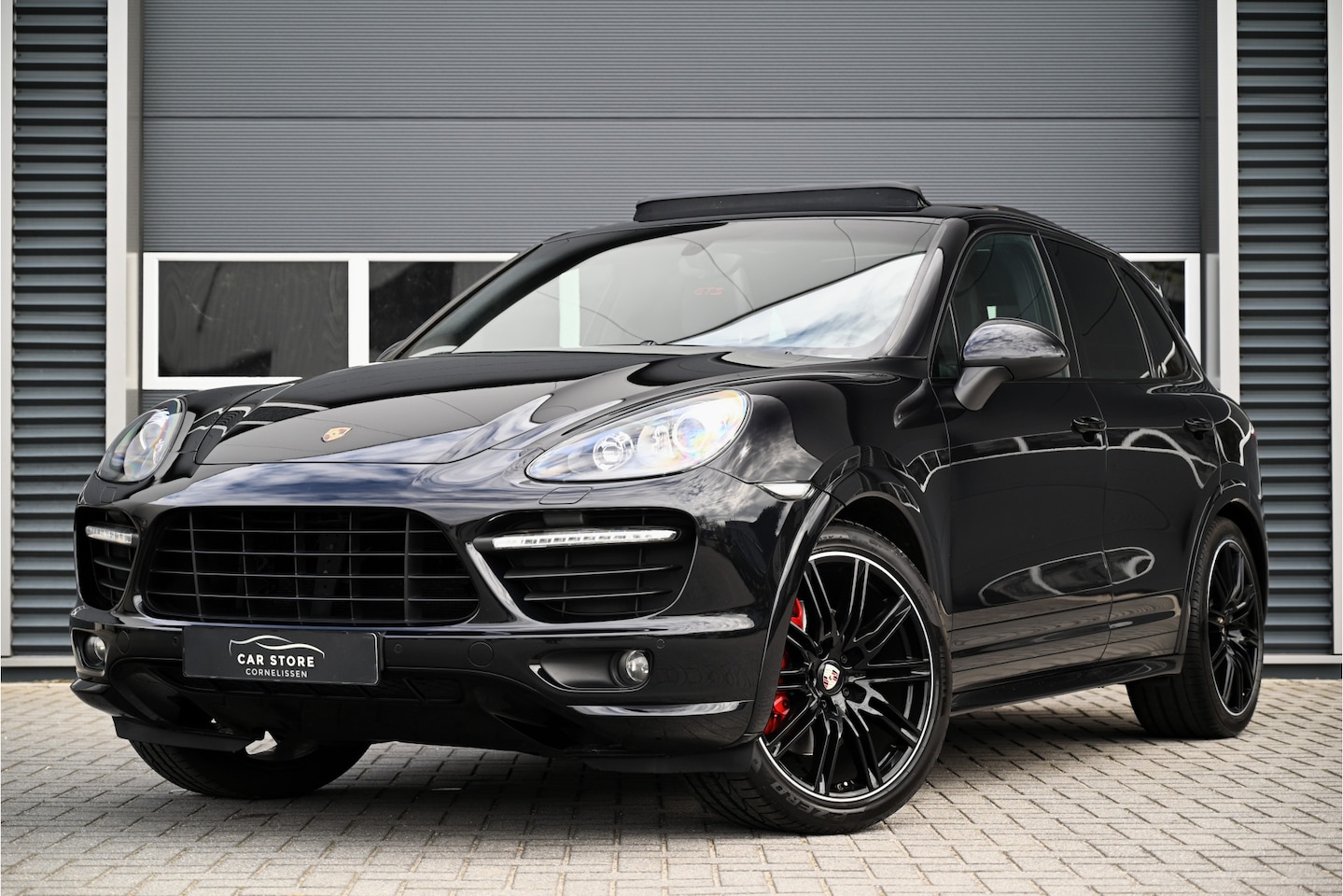Porsche Cayenne - 4.8 GTS 420 PK / PANO / CAMERA / MEMORY / XENON / LUCHTVERING / PERFECT ONDERHOUDEN / TOPS - AutoWereld.nl