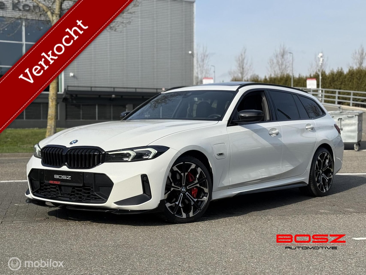 BMW 3-serie Touring - 330e xDrive M sport PANO LASER FACELIFT - AutoWereld.nl