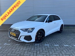 Audi A3 Sportback - 45 TFSI e S Black edition Competition, Stoelverwarming, Carplay, Sportstoelen,