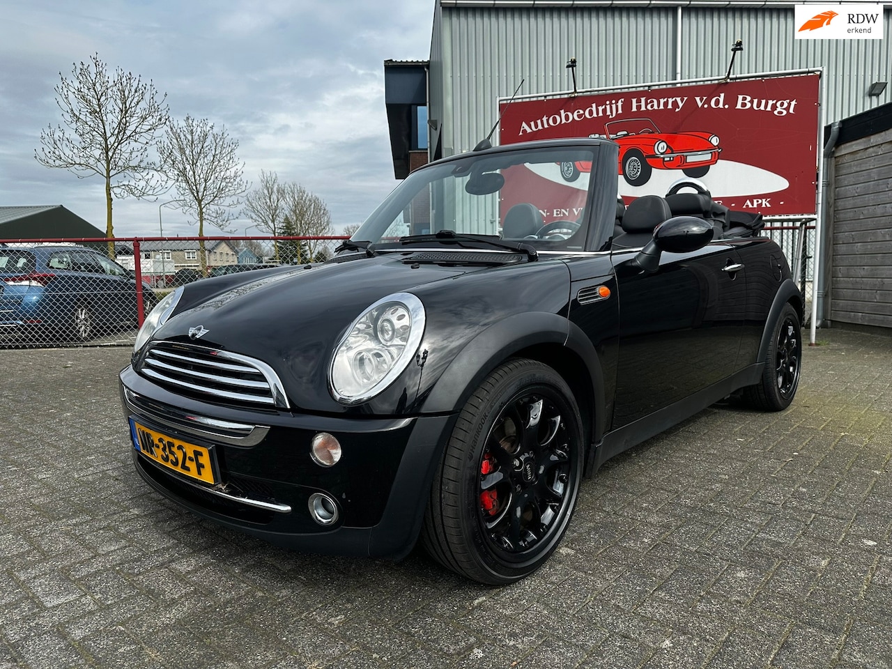 MINI Cabrio - 1.6 Cooper Chili | Nette Staat - AutoWereld.nl
