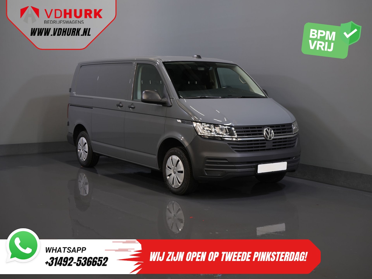 Volkswagen Transporter - T6.1 2.0 TDI 150 pk DSG Aut. Virtual Cockpit/ 2.5t Trekverm./ CarPlay/ Camera/ Cruise/ Air - AutoWereld.nl