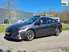 Toyota Prius - 1.8 Plug-in Business Plus , automaat