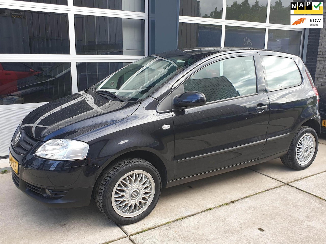 VOLKSWAGEN FOX