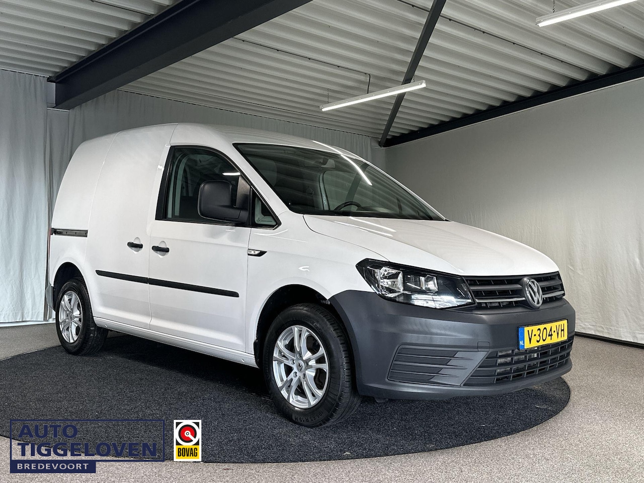 Volkswagen Caddy - 2.0 TDI L1H1 BMT Economy Business Airco - AutoWereld.nl
