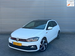 Volkswagen Polo - 2.0 TSI GTI l Pano l Xenon l CarPlay l 200 PK