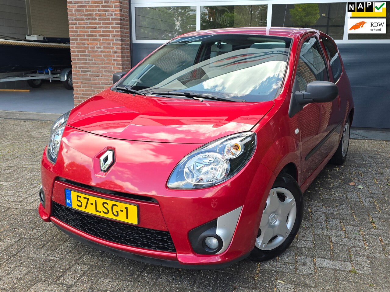 Renault Twingo - 1.2-16V Authentique Apk Nieuw |Nap |Twingo - AutoWereld.nl