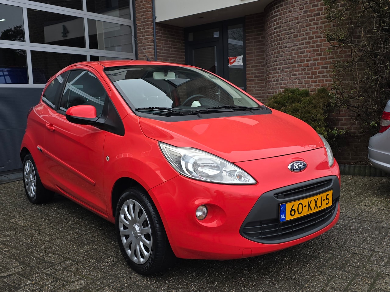 Ford Ka - 1.2 Titanium Apk |Nap |Airco - AutoWereld.nl