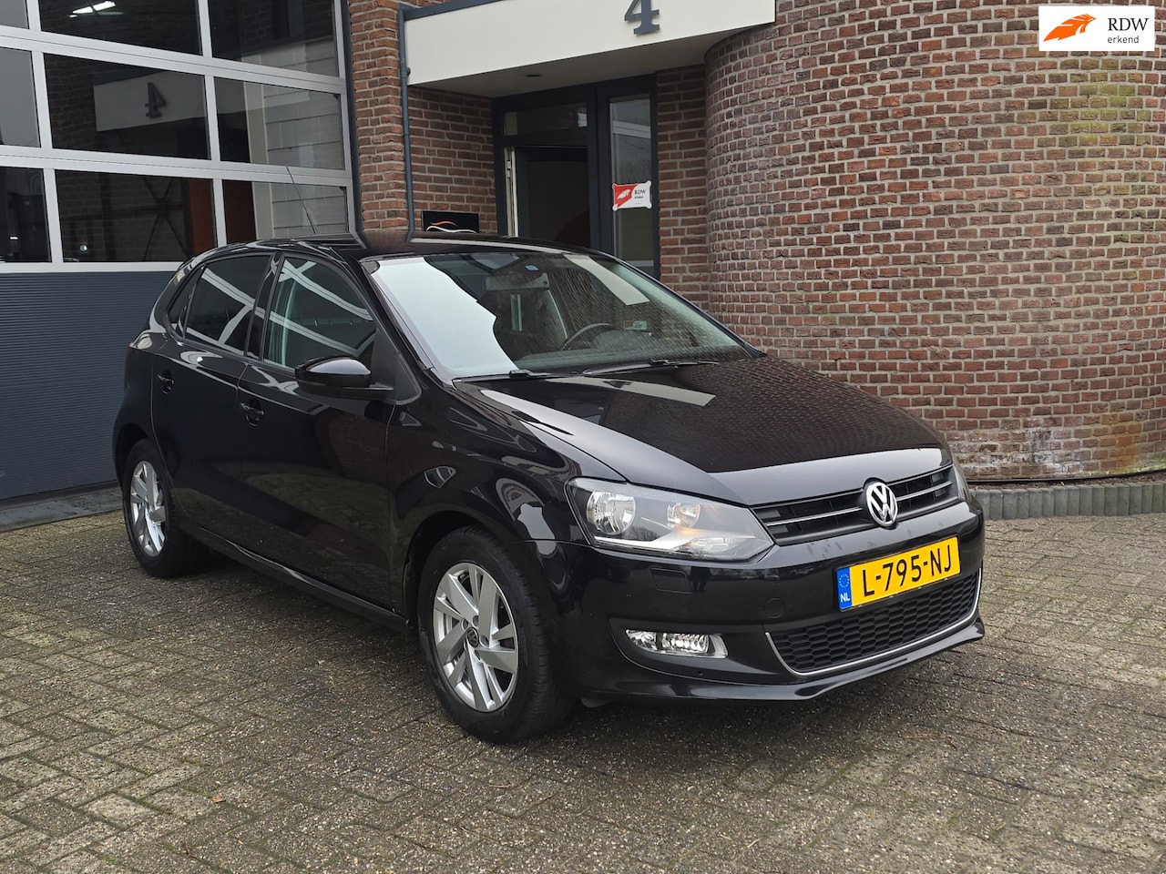 Volkswagen Polo - 1.2 TSI Highline 5DR| Apk |Clima |Cruise | - AutoWereld.nl