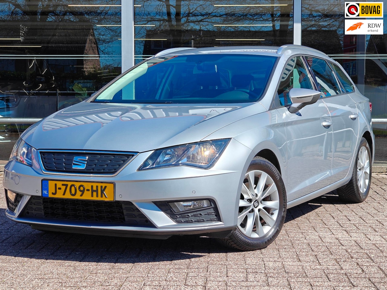 SEAT Leon ST - 1.0 EcoTSI Style Business Intense | Automaat | Carplay & Android Auto | Cruise control | - AutoWereld.nl