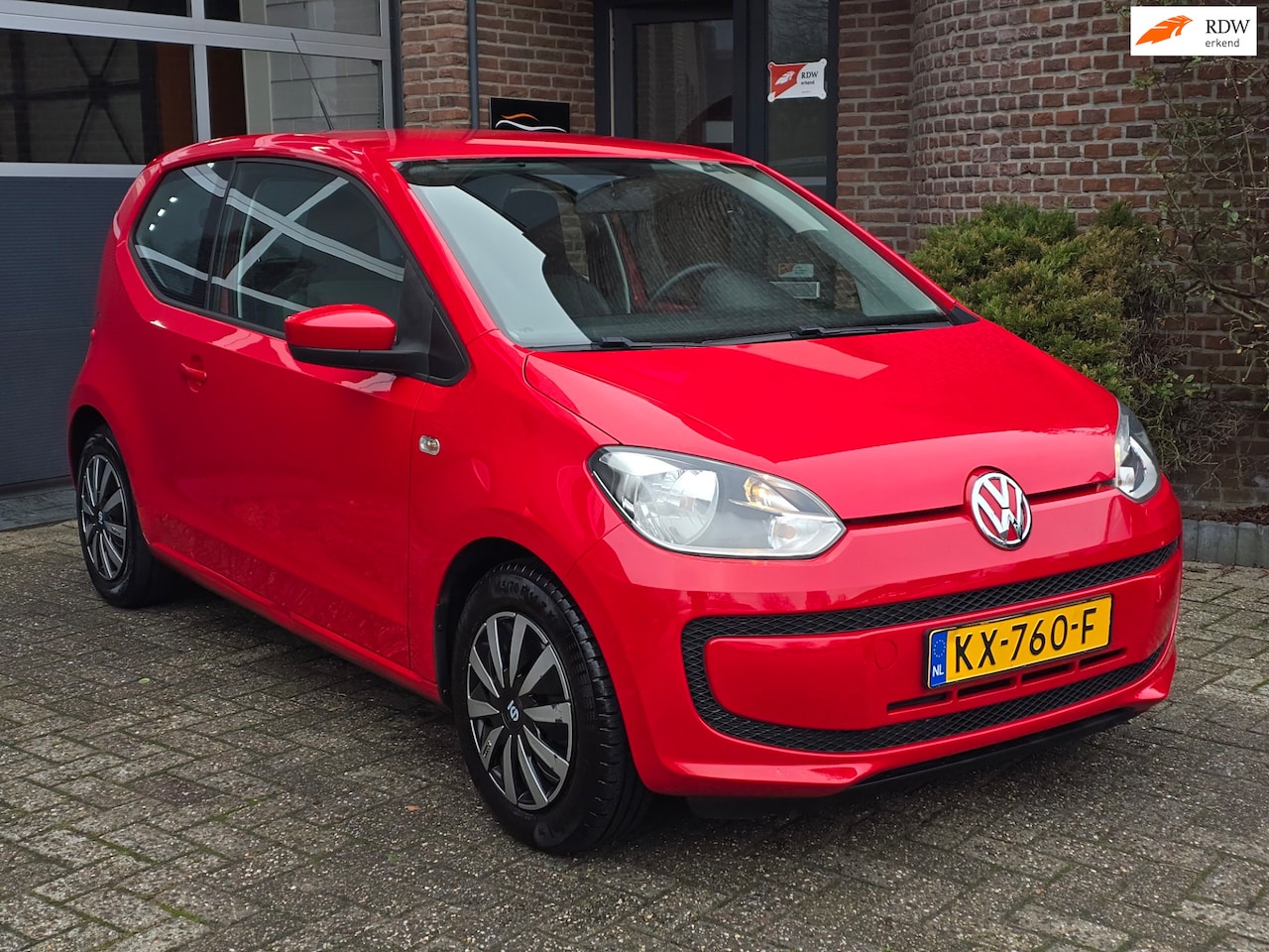 Volkswagen Up! - 1.0 high up! BlueMotion Airco |3DR |APK 10-2026 - AutoWereld.nl
