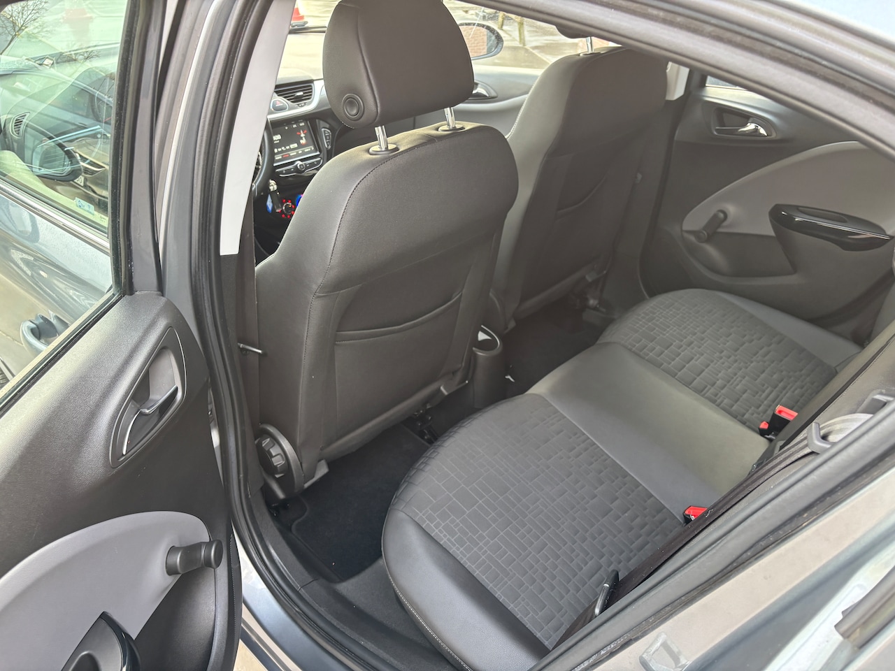 Opel Corsa - 1.4 Innovation | Org-NL auto. 5drs. Navi. Clima. Trekhaak.