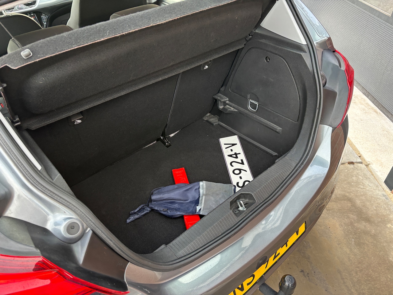 Opel Corsa - 1.4 Innovation | Org-NL auto. 5drs. Navi. Clima. Trekhaak.