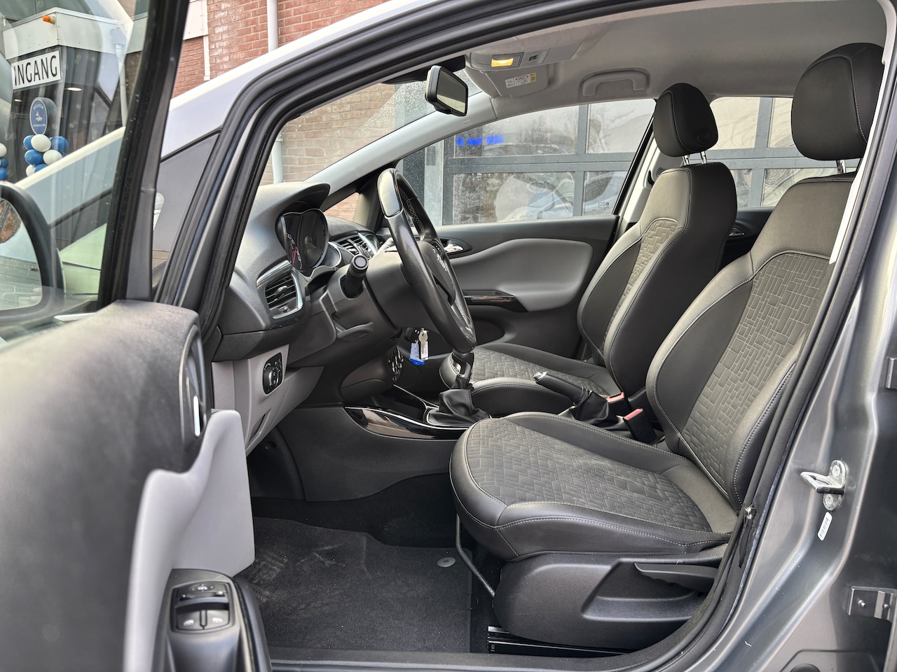 Opel Corsa - 1.4 Innovation | Org-NL auto. 5drs. Navi. Clima. Trekhaak.