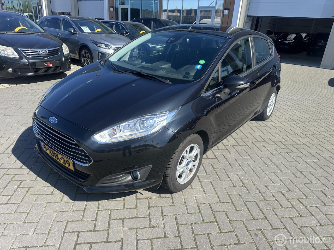 Ford Fiesta - 1.6 TDCi Lease Titanium FULL OPTIONS EXPORTPRIJS - AutoWereld.nl