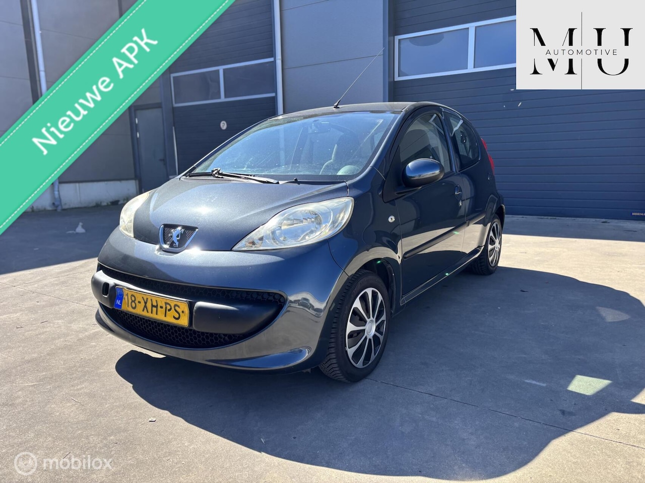 Peugeot 107 - 1.0-12V XS Urban Move APK 04/27 !!! - AutoWereld.nl