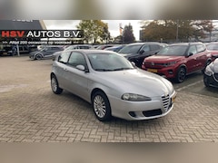 Alfa Romeo 147 - 1.6 T.Spark Progression airco *apk 10-2026