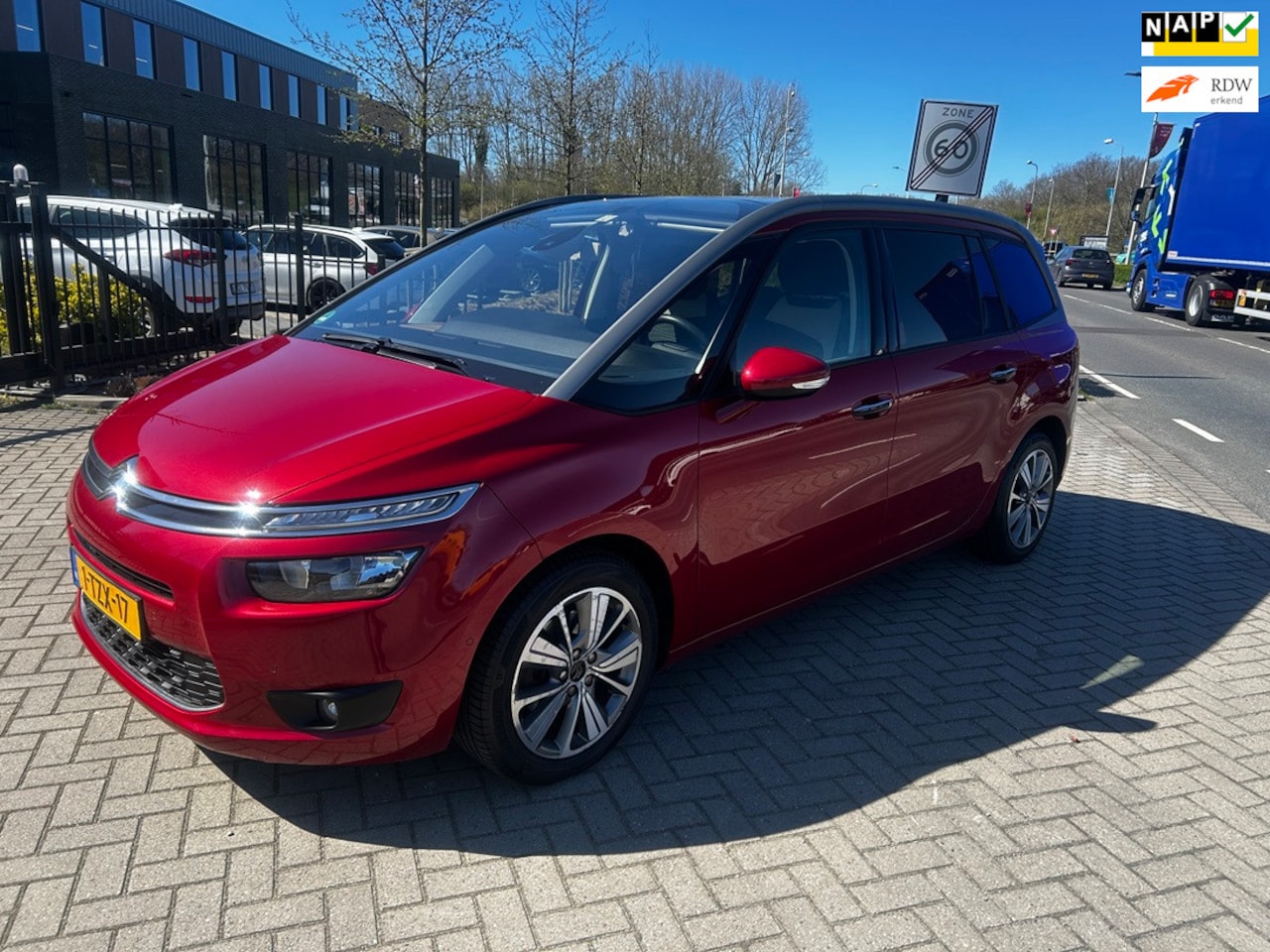 Citroën Grand C4 Picasso - 1.6 THP Business 7Persoons! Navi Panodak! Nette auto! - AutoWereld.nl