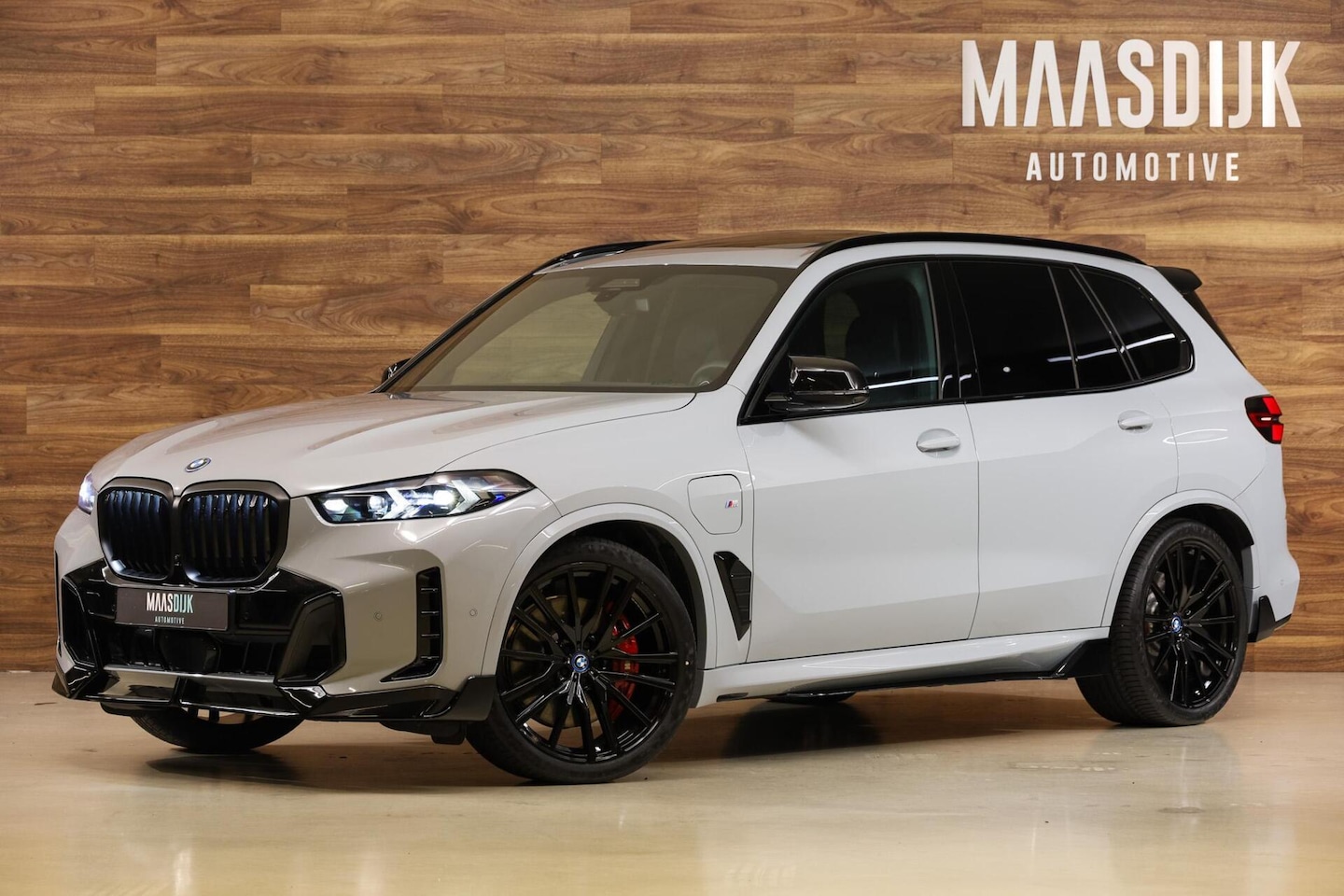 BMW X5 - xDrive50e M-Sport|Aero|Pano|HUD|H&K|360|Zonwering - AutoWereld.nl