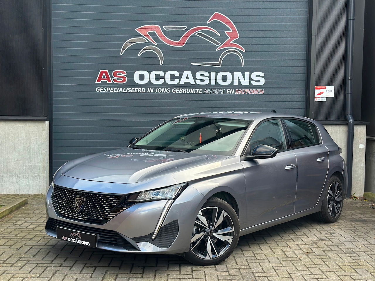 Peugeot 308 - 1.2 PureTech - CarPlay - 360 Cam - Pre assist - AutoWereld.nl