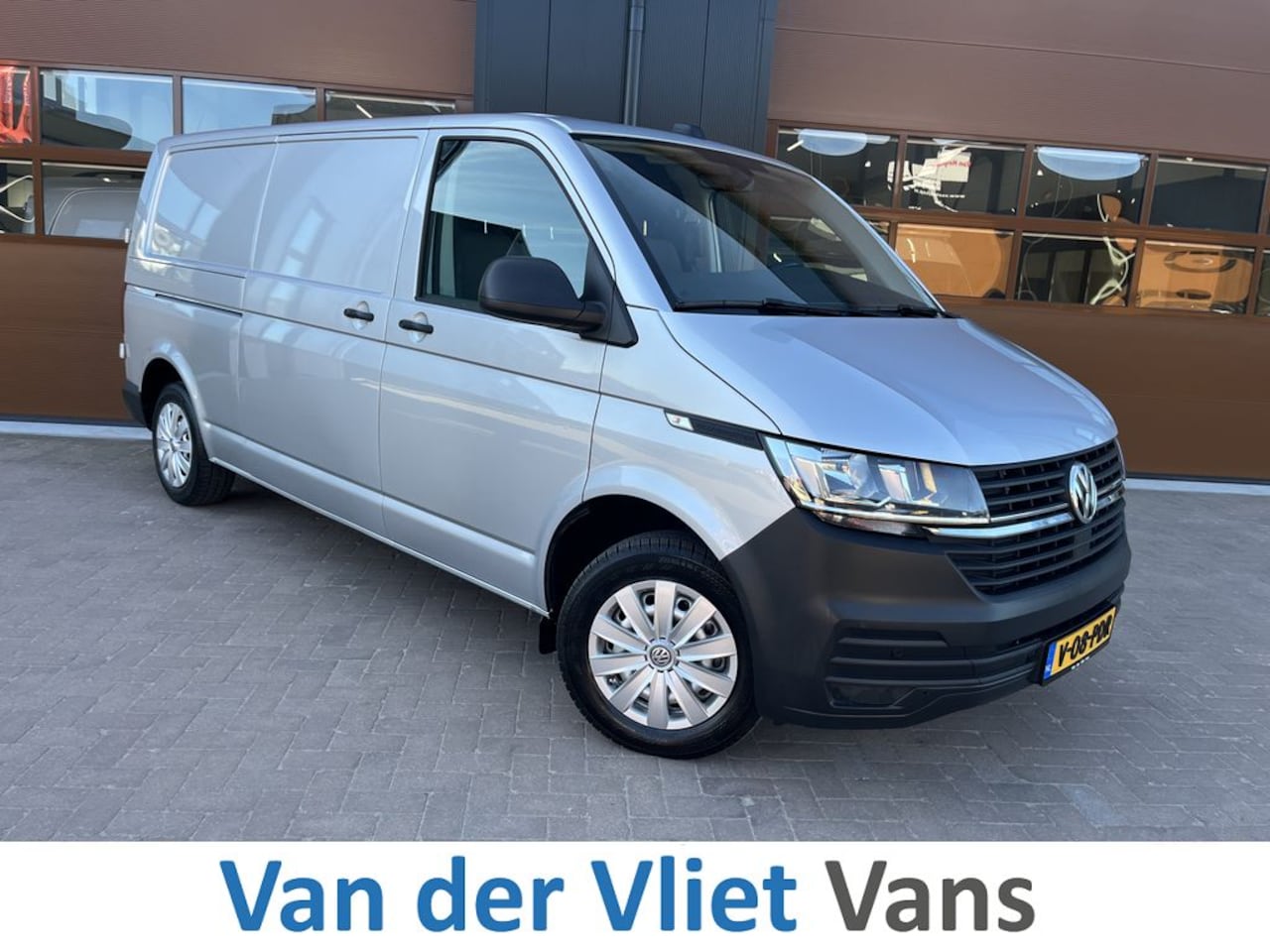 Volkswagen Transporter - T6.1 2.0 TDI 150PK E6 L2 Comfortline Lease €385 p/m, Airco, Carplay, PDC V+A, Onderhoudshi - AutoWereld.nl