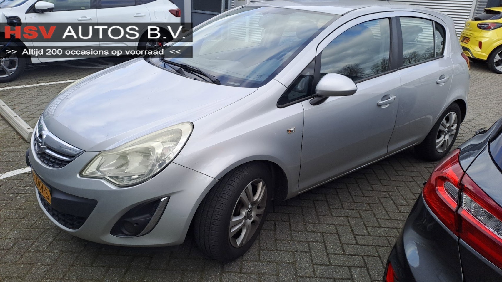 Opel Corsa - 1.2-16V Anniversary Edition airco LM 4-deurs - AutoWereld.nl