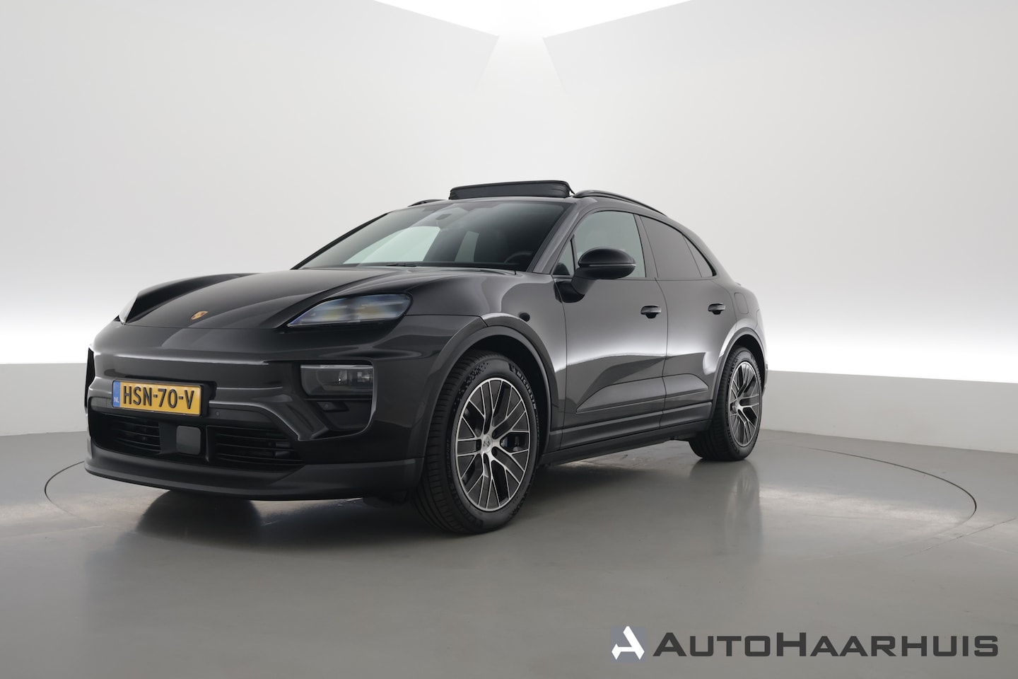 Porsche Macan - 4 100 kWh | Sport Chrono | Pano | Adapt. Cruise | Memory Seats | Camera | Apple CarPlay - AutoWereld.nl