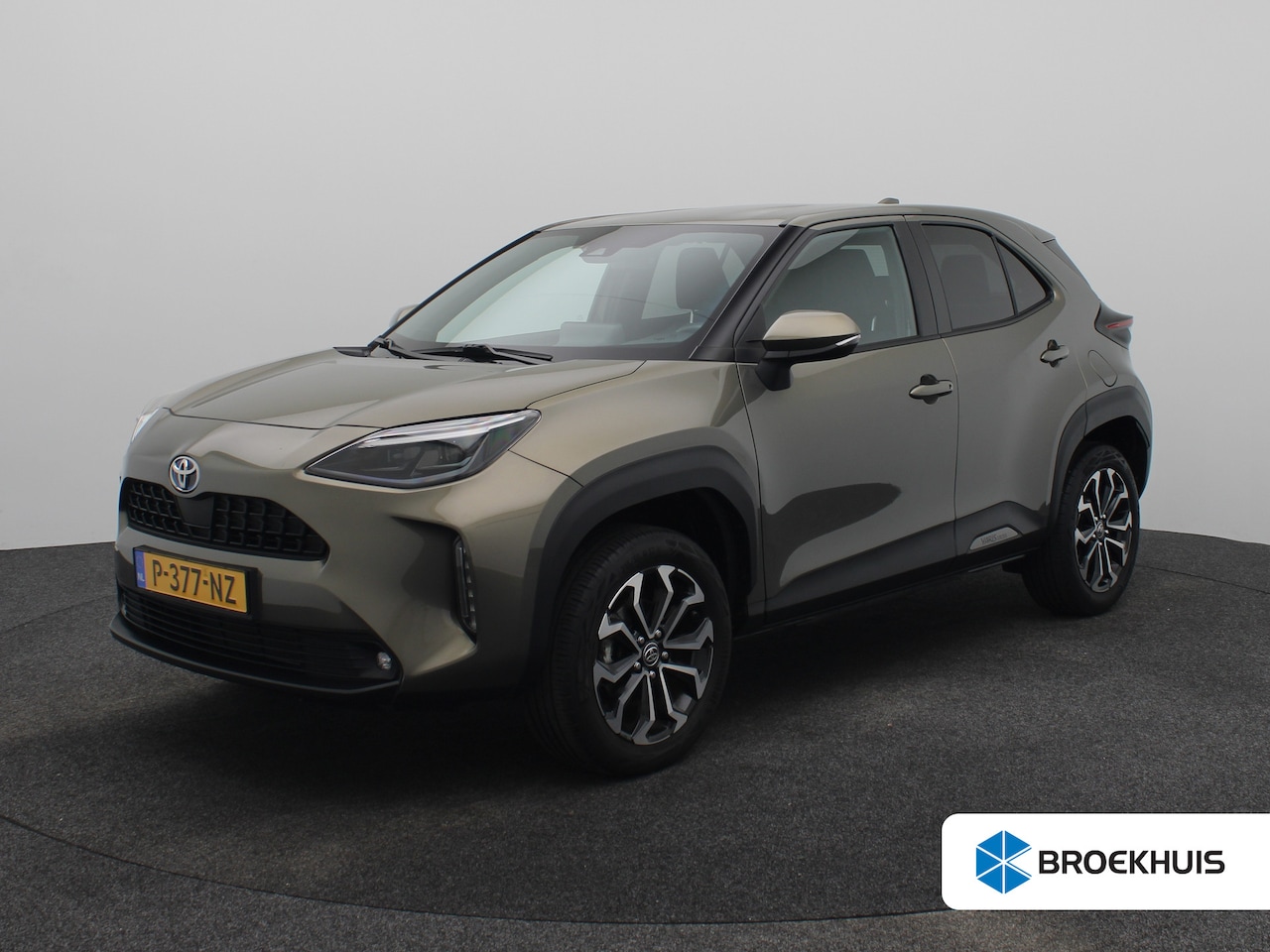 Toyota Yaris Cross - 1.5 Hybrid First Edition | Achteruitrijcamera | Achteruitrijcamera standaard | Airco (auto - AutoWereld.nl