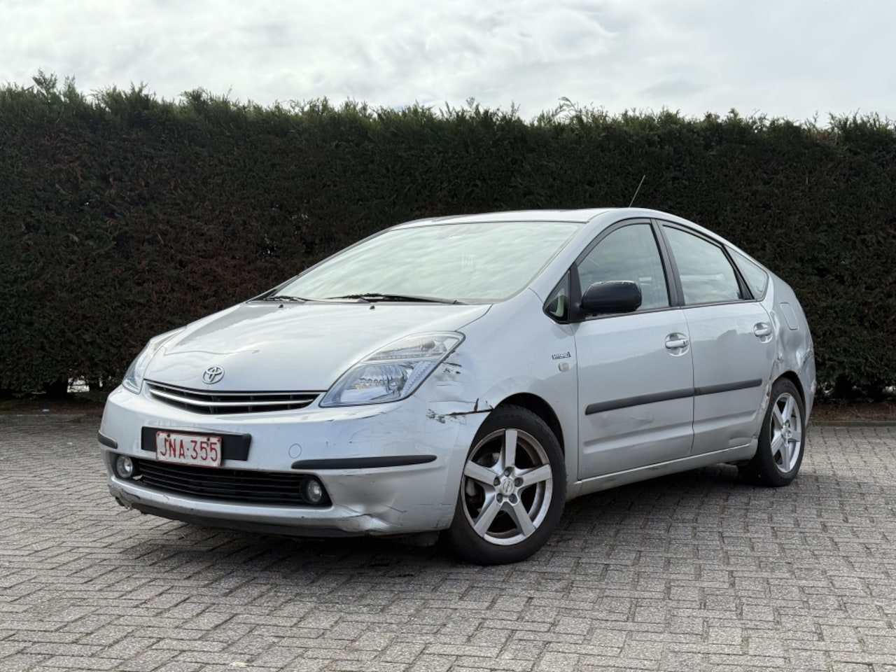 Toyota Prius - 1.5 VVT-i Export geen particuliere verkoop - AutoWereld.nl