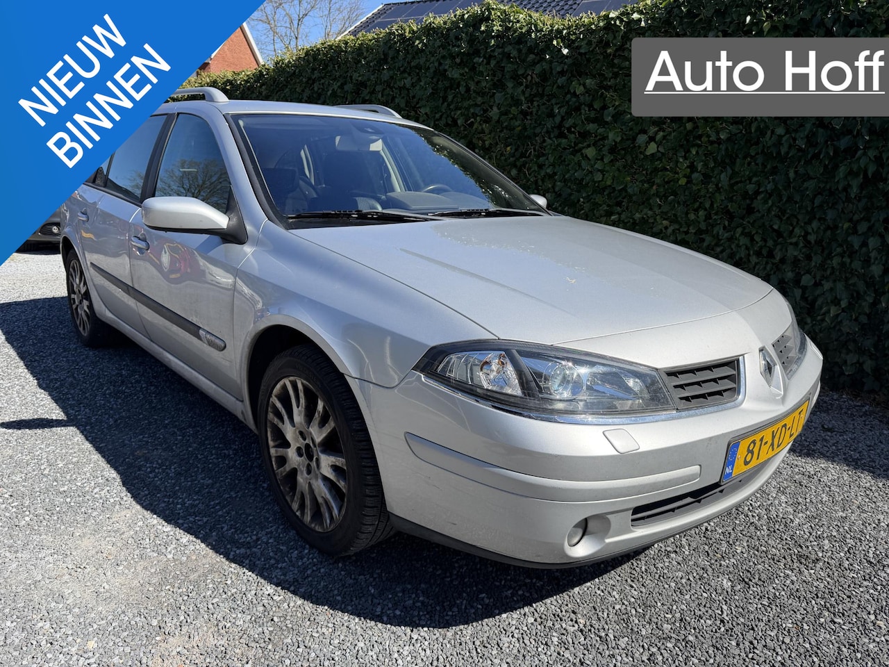 Renault Laguna Grand Tour - 2.0-16V Tech Line Automaat | Xenon | Navi | Autom. Airco | Cruise Control | LMV | PDC | Ha - AutoWereld.nl