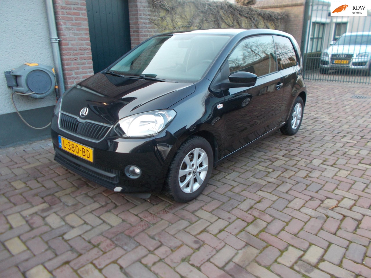 Skoda Citigo - 1.0 Greentech Elegance bj 2013 nwe apk - AutoWereld.nl