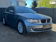 BMW 1-serie - 118i Business Line