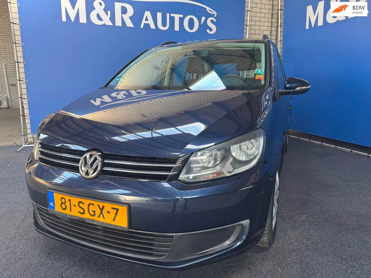 Volkswagen Touran - 1.2 TSI Trendline Bluemotion 7p. 1.2 TSI Trendline Bluemotion 7p. Nieuwe APK - AutoWereld.nl