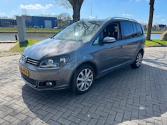 Volkswagen Touran - 2.0 TDI Highline 7p